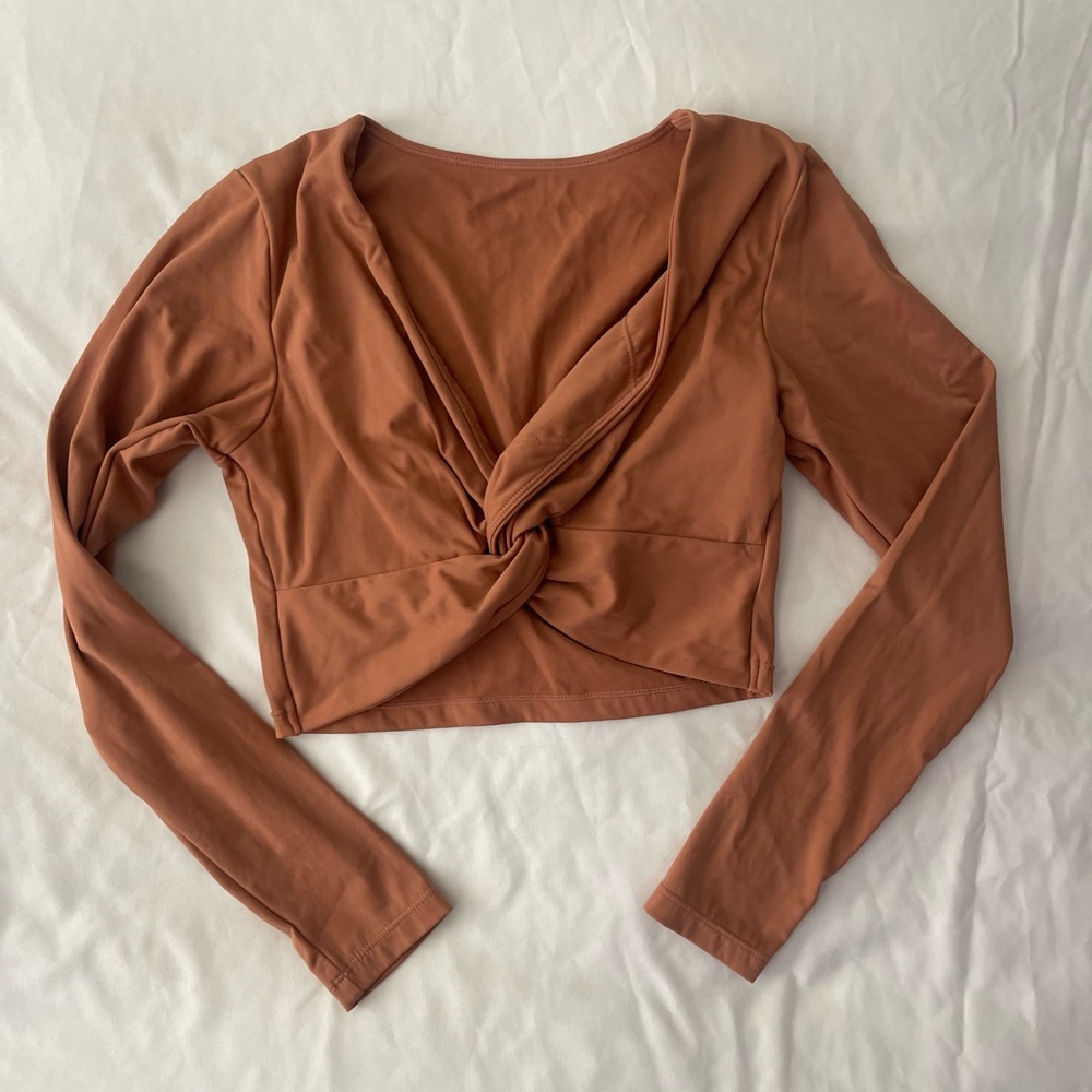 Long sleeve top
